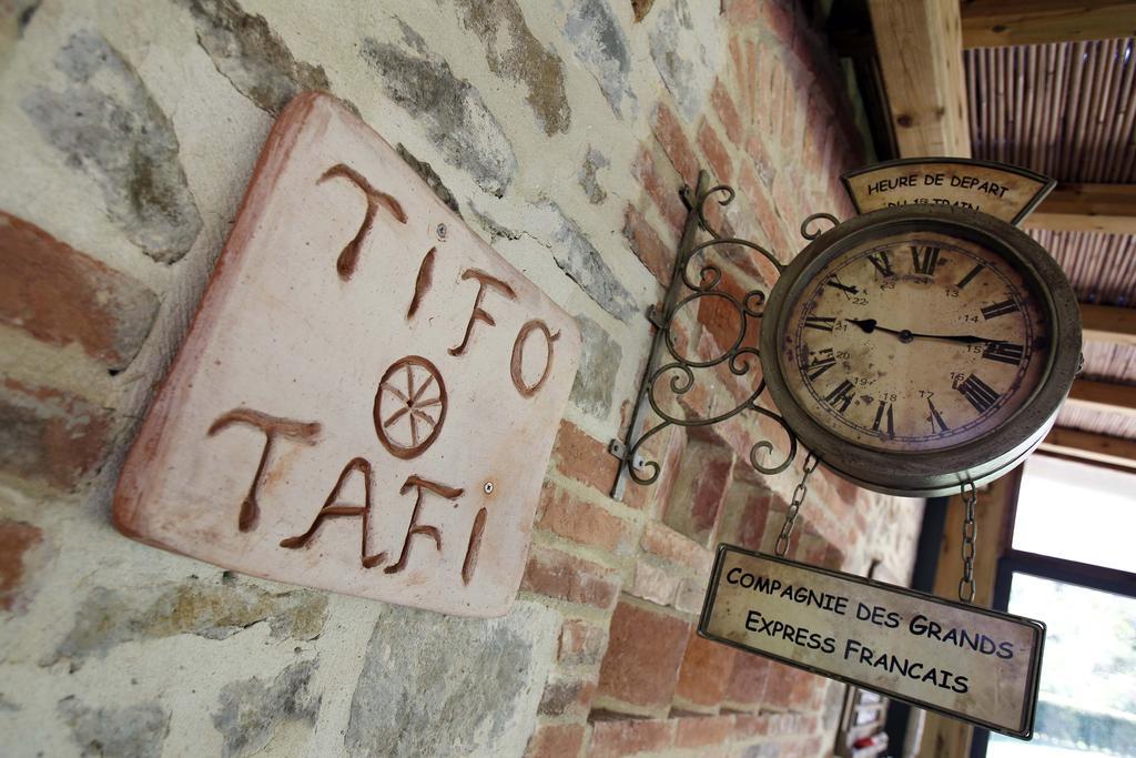 Il Borghetto Andrea Tafi Guest House ลัมปอเรคคิโอ ภายนอก รูปภาพ